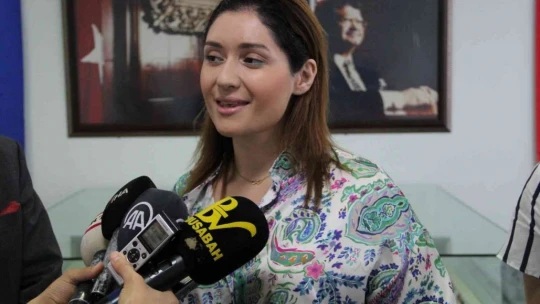 Azeri şarkıcı kardeşine karaciğerini verdi