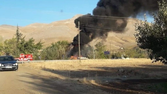 Bahçe yangını korkuttu