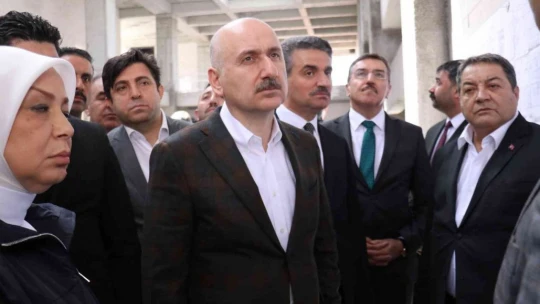 Bakan Karaismailoğlu, Malatya'da yeni havaalanı inşaatını inceledi