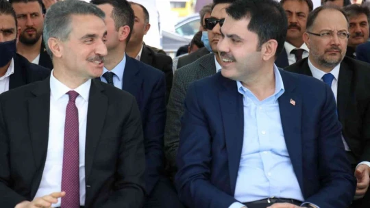 Bakan Kurum: ''Birileri bu eser siyasetinden son derece rahatsız oluyor'