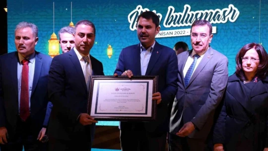 Bakan Kurum: 'Cumhuriyet tarihimizin en büyük deprem dönüşümünü başlattık'