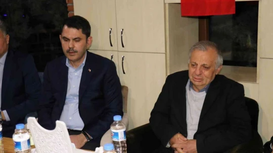 Bakan Kurum'dan şehit ailesine taziye ziyareti