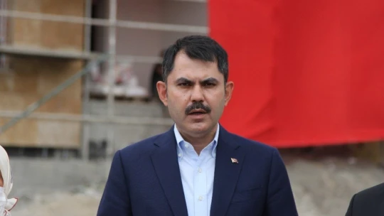 Bakan Kurum, Pütürge'de deprem konutlarını inceledi