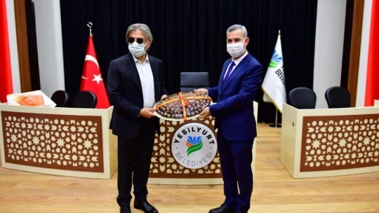 Bakan Yardımcısı Demircan, Yeşilyurt'taki kültürel yatırımları inceledi