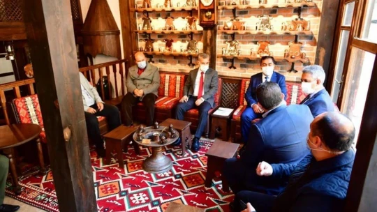 Başkan Çınar, Demirdöğen'i ağırladı