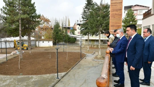 Başkan Çınar, Gündüzbey sosyal tesislerini inceledi
