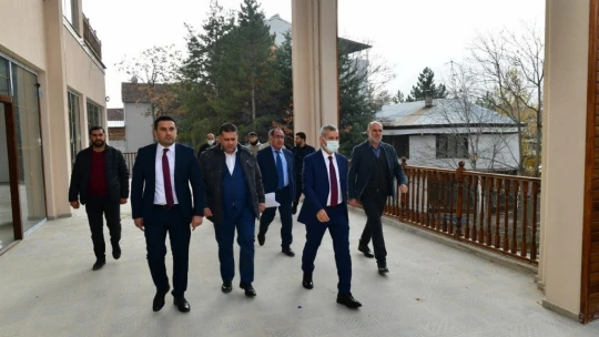 Başkan Çınar, Gündüzbey sosyal tesislerini inceledi