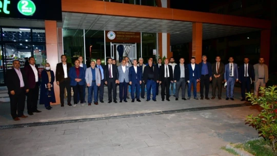 Başkan Çınar, ilçedeki büyük değişimi meclis üyelerine anlattı