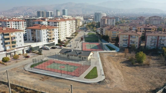 İnönü Mahallesi'ne spor tesisi