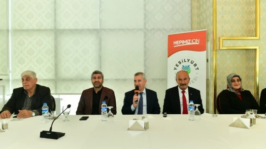 Başkan Çınar, siyasetçilerle istişare toplantısı yaptı