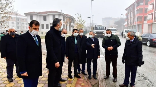 Başkan Çınar, Yeşiltepe'de temizlik hizmetlerini inceledi