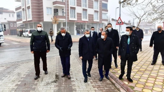 Başkan Çınar, Yeşiltepe'de temizlik hizmetlerini inceledi