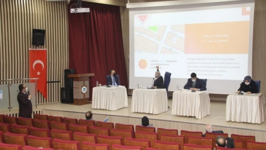 Başkan Güder'e iş makinesi alımı için yetki verildi