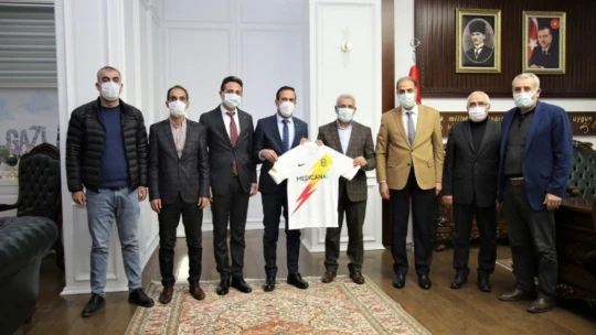 Başkan Güder'e Yeni Malatyaspor'dan anlamlı ziyaret