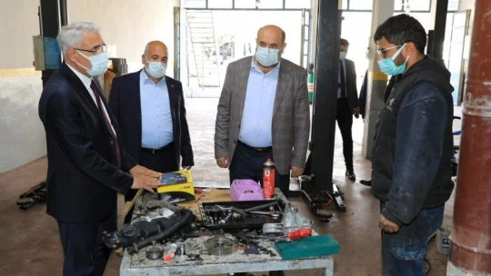 Başkan Güder esnafın taleplerini dinledi