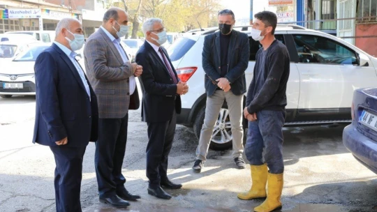 Başkan Güder esnafın taleplerini dinledi