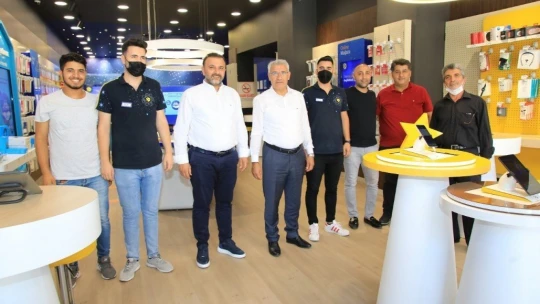 Başkan Güder, esnafların sorunlarını dinledi
