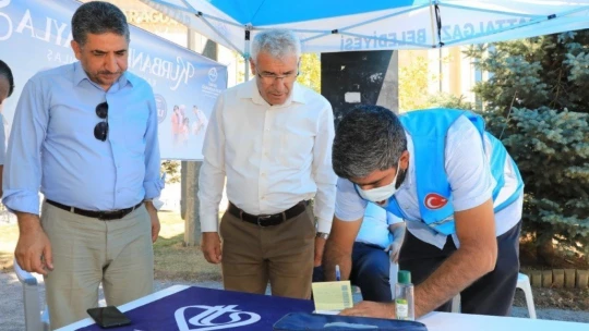 Başkan Güder, kurban bağışında bulundu