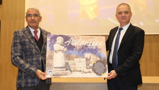 Başkan Güder, öğrencilerle söyleşi yaptı