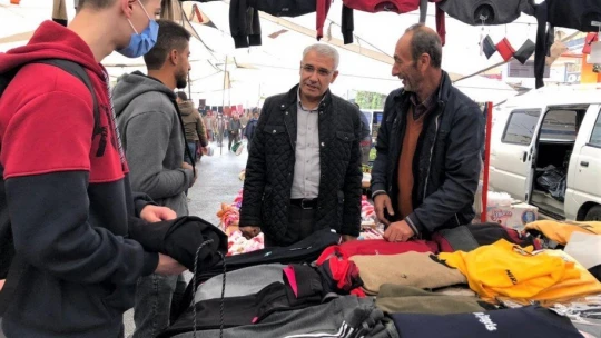 Başkan Güder, pazarcı esnaflarını ziyaret etti