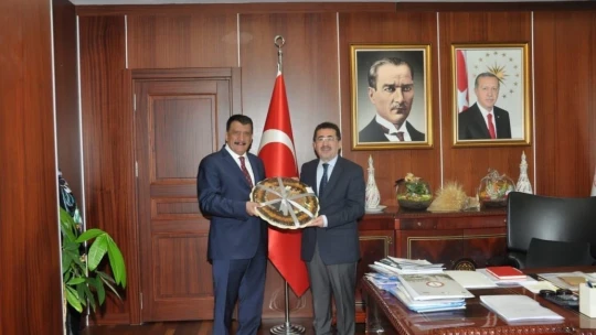 Başkan Gürkan Ankara'da yoğun temaslarda bulundu