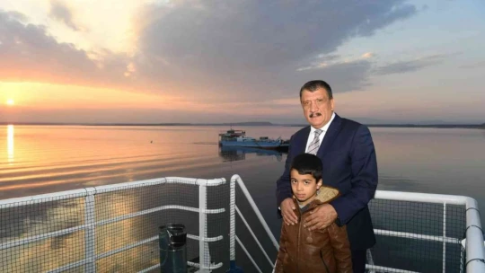 Başkan Gürkan'dan feribot denetimi
