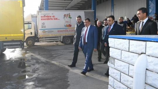 Başkan Gürkan, Esenlik depolarında incelemelerde bulundu