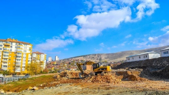 Başkan Gürkan güney kuşak yolunda incelemelerde bulundu