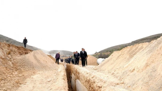Başkan Gürkan, kanalizasyon batı kolektörü çalışmalarını inceledi