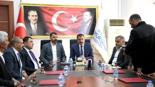 Başkan Gürkan MHP'li başkanlarla buluştu