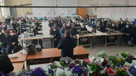 Başkan Kazgan kadınları unutmadı