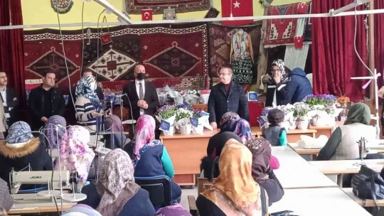 Başkan Kazgan kadınları unutmadı