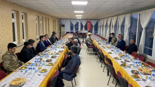 Başkan Kazgan şehit aileleri ile iftar yaptı