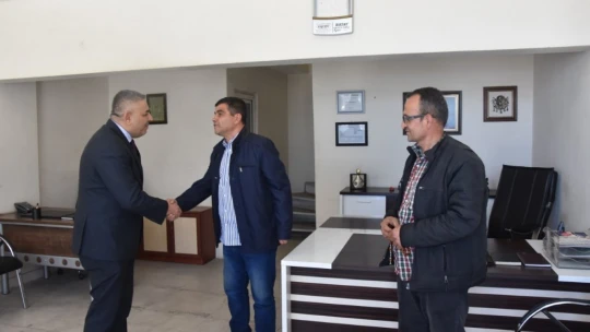 Başkan Sadıkoğlu: 'Akaryakıt zamları nakliye sektörünün belini büküyor'