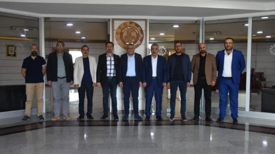 Sadıkoğlu: İstişare önemli