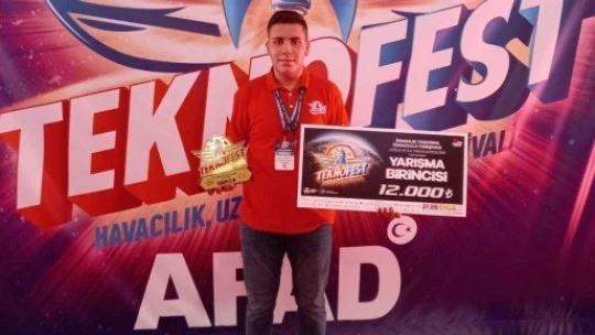 Başkan Sadıkoğlu'ndan TEKNOFEST kutlaması