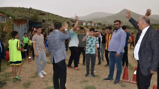 Başkan Zelyurt spor kulübünü ziyaret etti