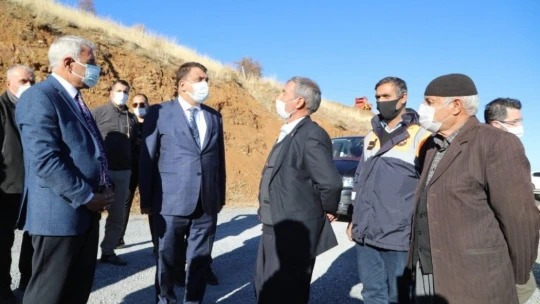 Başkanlar deprem bölgesinde inceleme yaptı