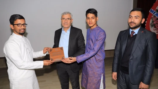 'Yalnız Bırakmayacağız'