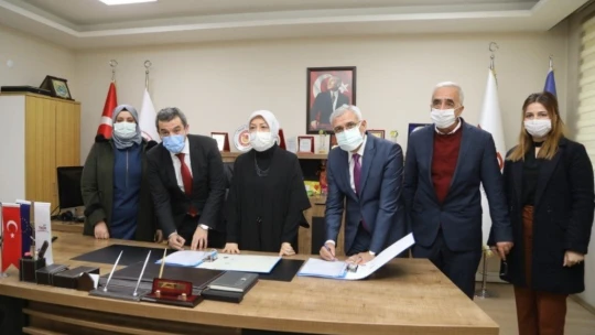 Battalgazi'de iki önemli projenin imzaları atıldı