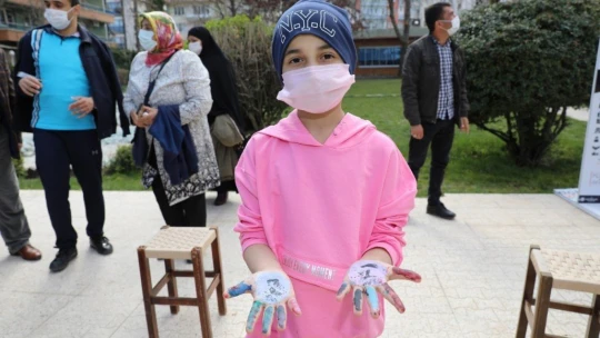 Battalgazi'de mavi balonlarla otizm farkındalığı