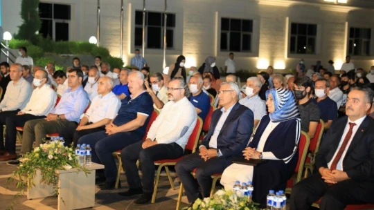 Battalgazi'de yazar Aslanhan, gençlerle buluştu