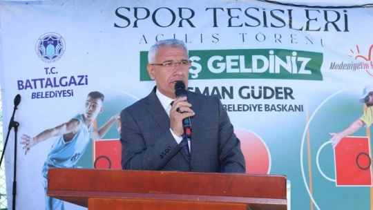 Battalgazi'deki spor sahaları törenle hizmete açıldı