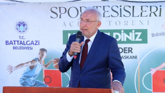 Battalgazi'deki spor sahaları törenle hizmete açıldı