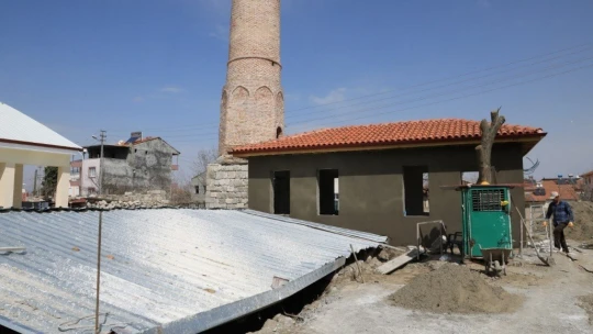 Battalgazi'deki tarihi mekanlarda restorasyon çalışmaları sürüyor