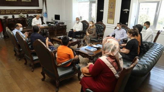 Battalgazi'den 15 Temmuz konulu resim yarışmasında ödüller verildi