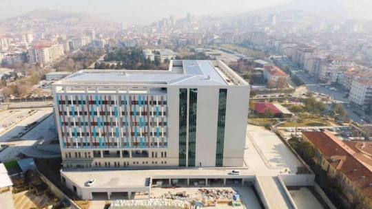 Battalgazi Devlet Hastanesi açılış için gün sayıyor