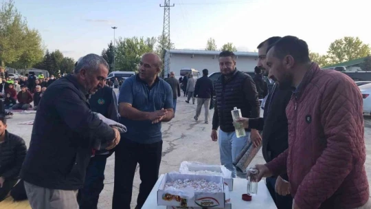 Bayram namazında camiler doldu