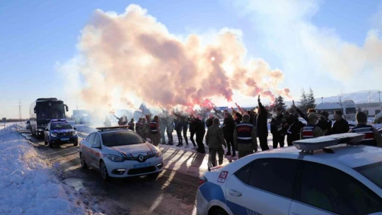 Beşiktaş kafilesi Malatya'da