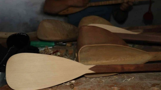 Binlerce yıllık bağlama türü 'cura' unutulmaya yüz tuttu